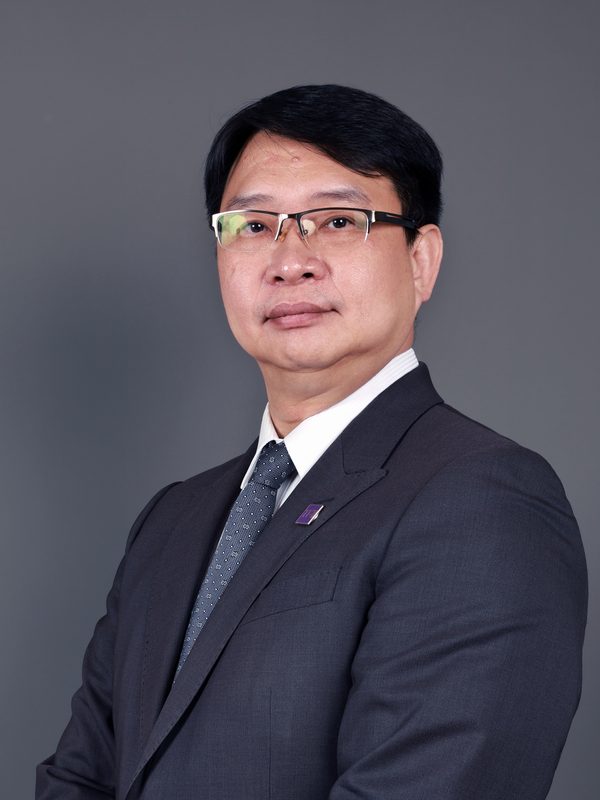 簡世雄